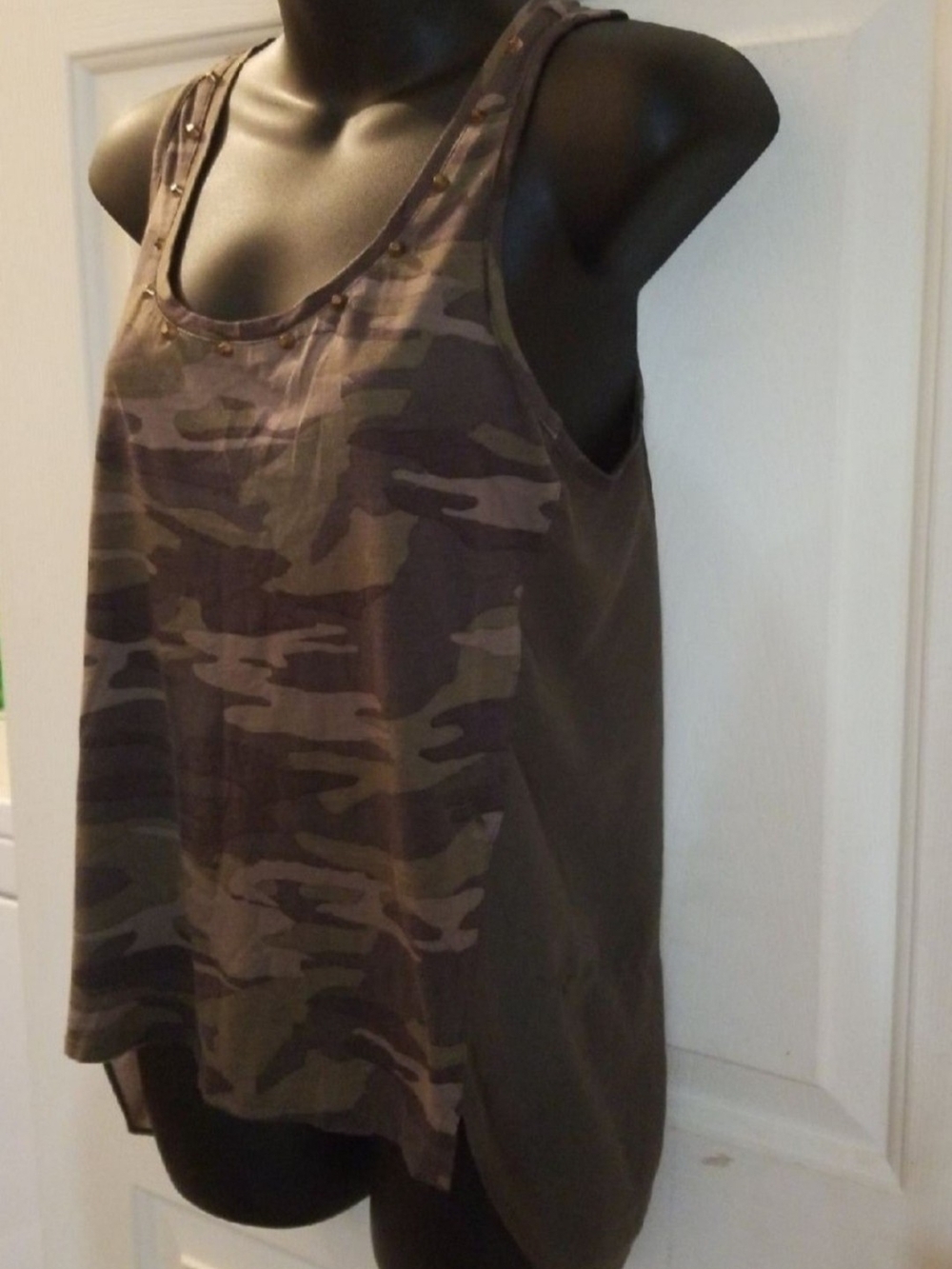 Express Camo Tank Top with Stud Trim - Olive & Brown - Picture 2 of 7
